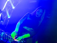  MG 7360 Groove Circle