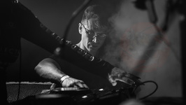  MG 7529 Groove Circle